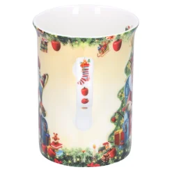 Porzellan-Tasse "Weihnachtsmann im Sessel"